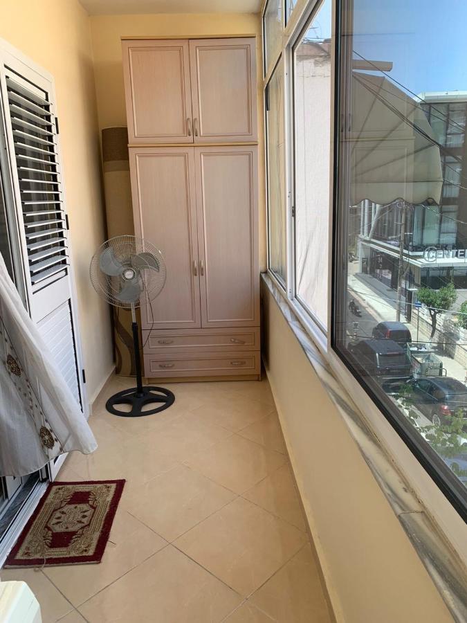 City Center Apartment Saranda Exteriör bild